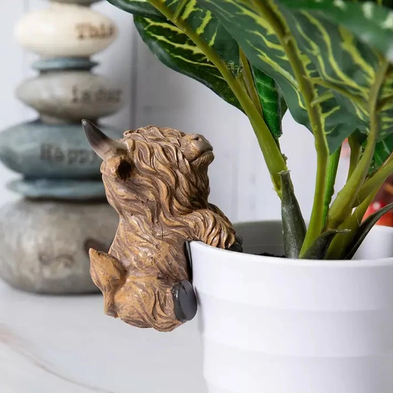 🔥Last Day 49% OFF - 🐮 Highland Cow Dashboard Decoration