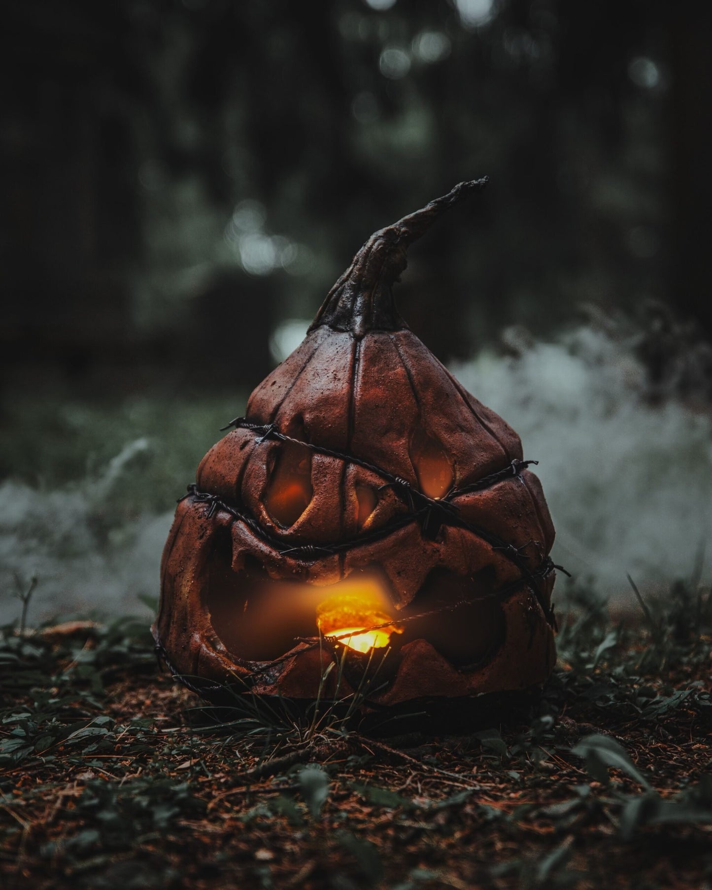 🔥2025 HALLOWEEN SALE - 🎃Bloody Accented Pumpkin Decor