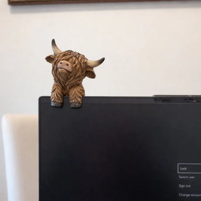 🔥Last Day 49% OFF - 🐮 Highland Cow Dashboard Decoration