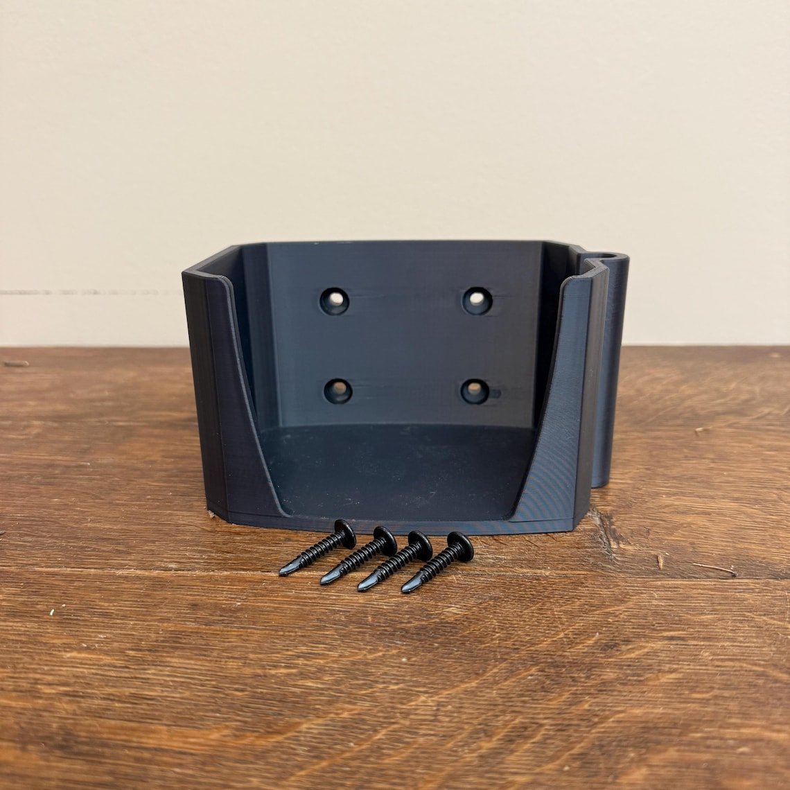 🚗Magnetic Diesel Additive Holders - UV Resistant & Chemical Resistant