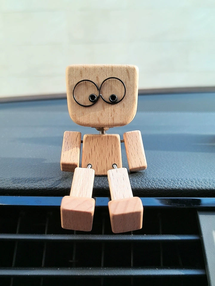 ⏰Limited stock!🔥Shaking Wooden Man Figurine （BUY 2 FREE SHIPPING)