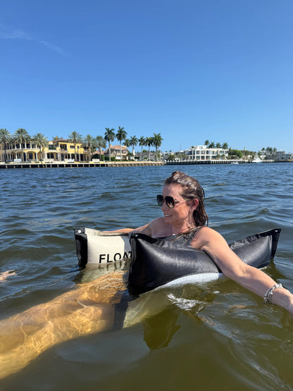 🔥LAST DAY 50% OFF -🌊All-In-one Floating Hammock & Beach Tote🛍️