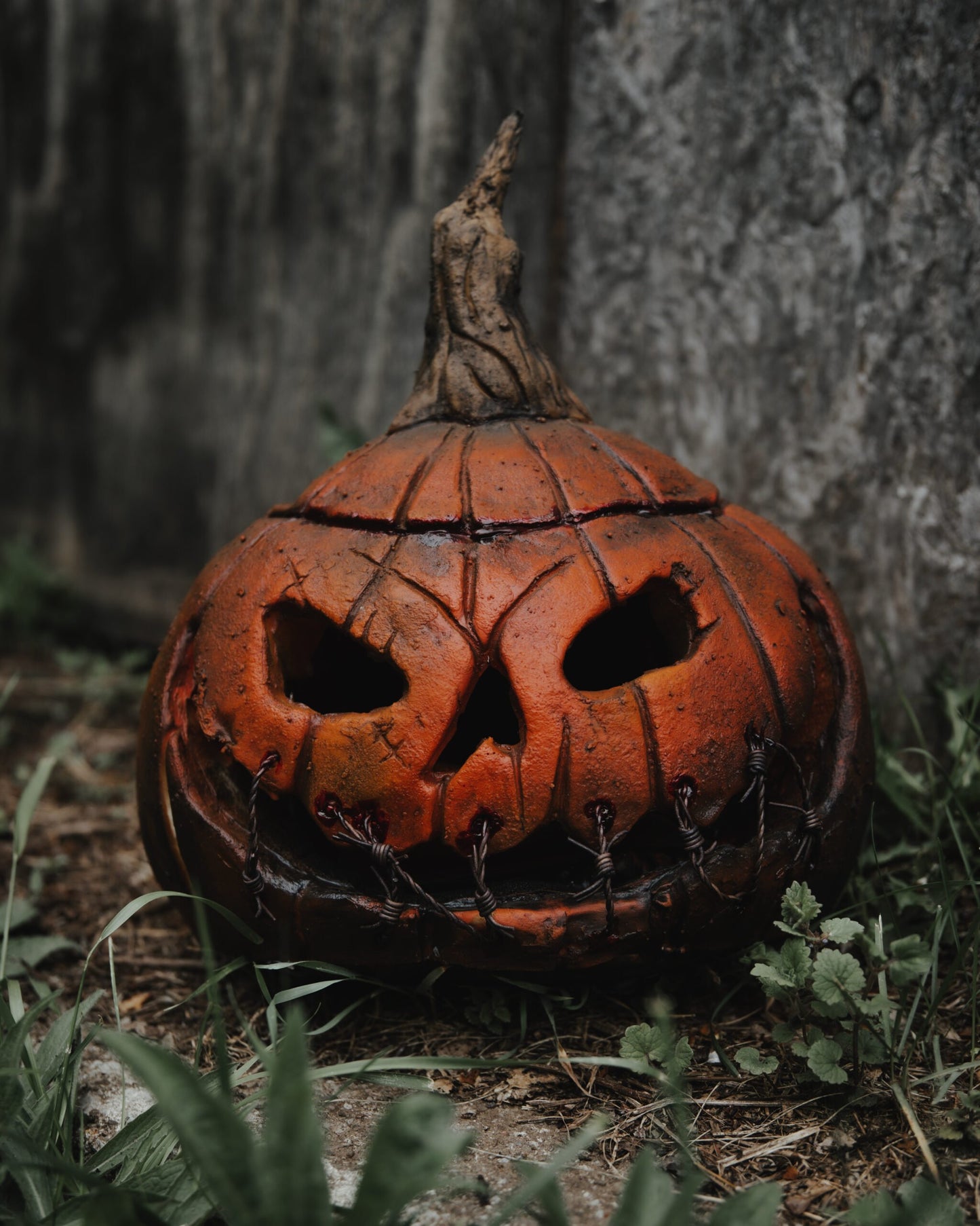 🔥2025 HALLOWEEN SALE - 🎃Bloody Accented Pumpkin Decor