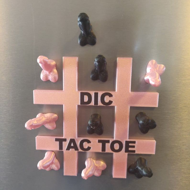Magnetic Dic Tac Toe | A Cheeky Game for Your Fridge